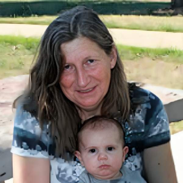Dr. Shelly E. Hamner